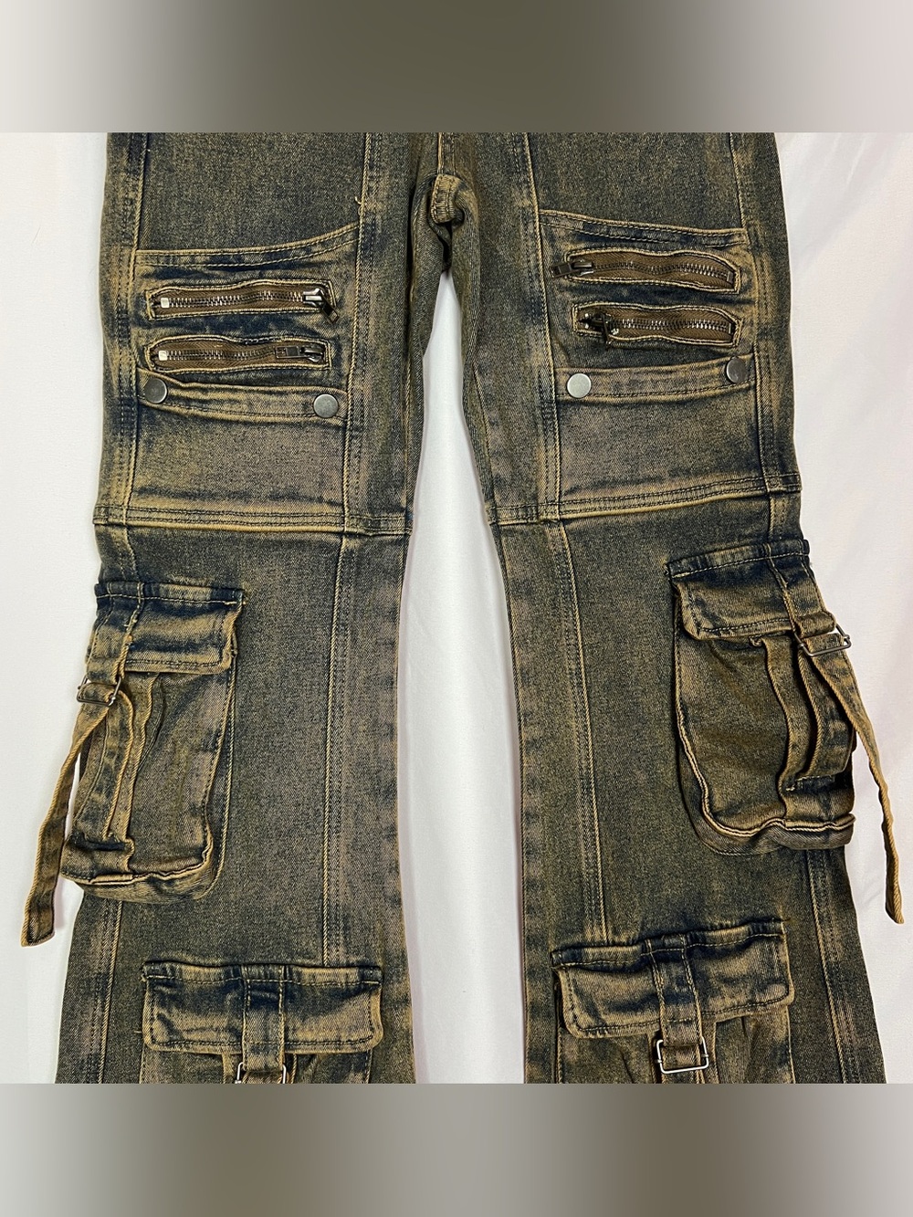Darker Wavs Acid Wash Frequency Strappy Cargo Jeans - Picture 3 of 7